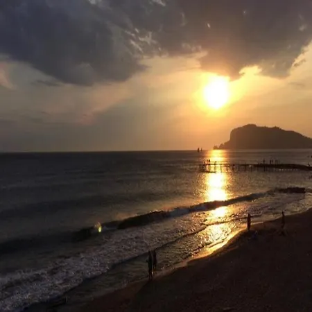 Holliday Residance Ninkar 2+1 Apartament Alanya