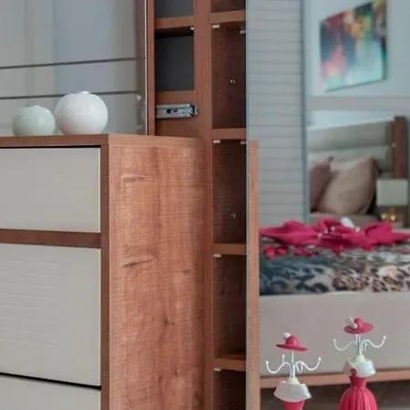 Apartamento Holliday Residance Ninkar 2+1