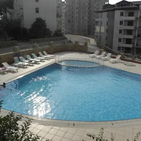 Holliday Residance Ninkar 2+1 Διαμέρισμα *